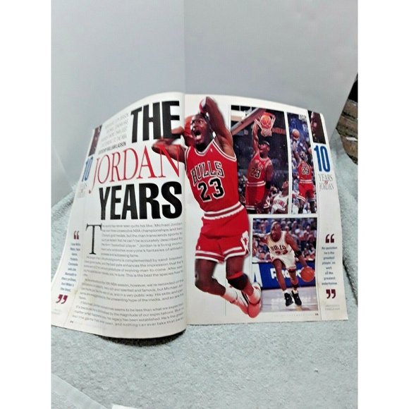Sport Magazine December 1993 Michael Jordan Bulls GOOD - Picture 2 of 2